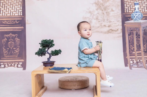 常德四个月宝宝可以坐着吗